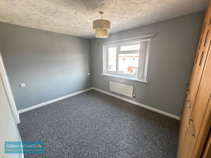 Bedroom- click for photo gallery